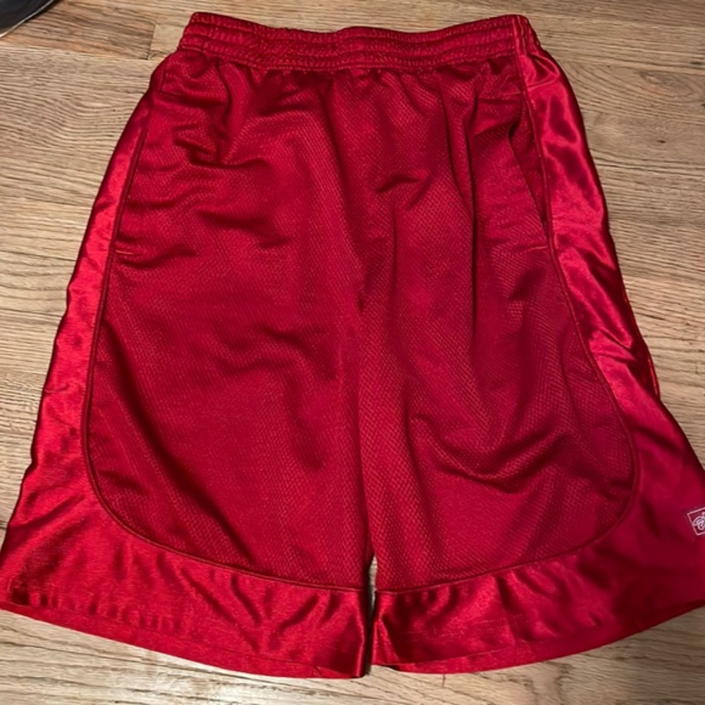 Basketball shorts shaka wear‎ size small Red
